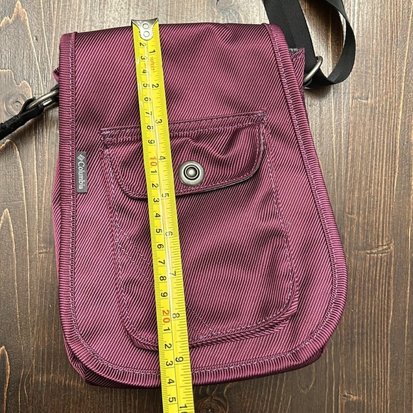 Columbia crossbody bag - Picture 8 of 12